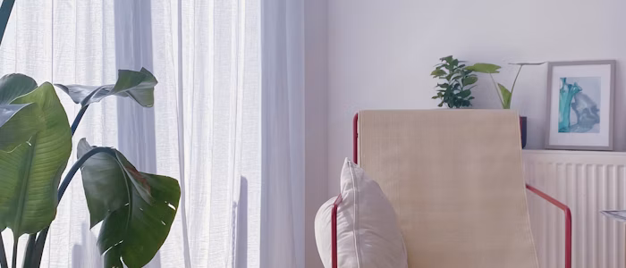 Fauteuil cosy dans une chambre